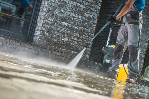 Best Deck and Patio Pressure Washing in Circle Pines, MN